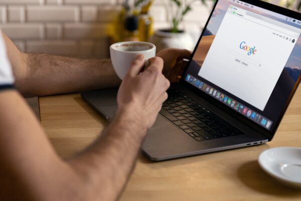 AI Blogging: Democratizing Content Or Diluting Thought?