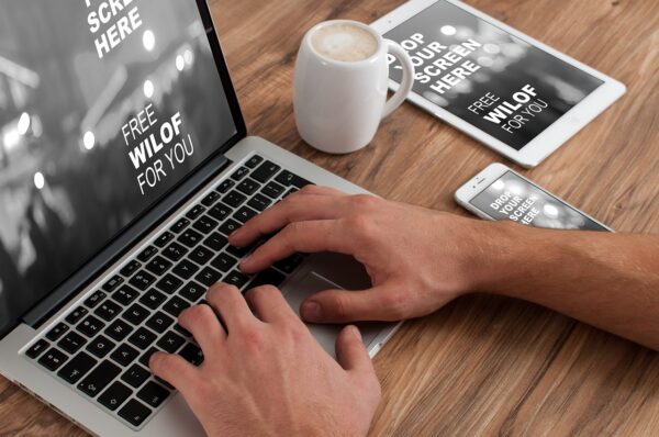 AI: Dropshipping’s Edge – Predicting Trends, Personalizing Products