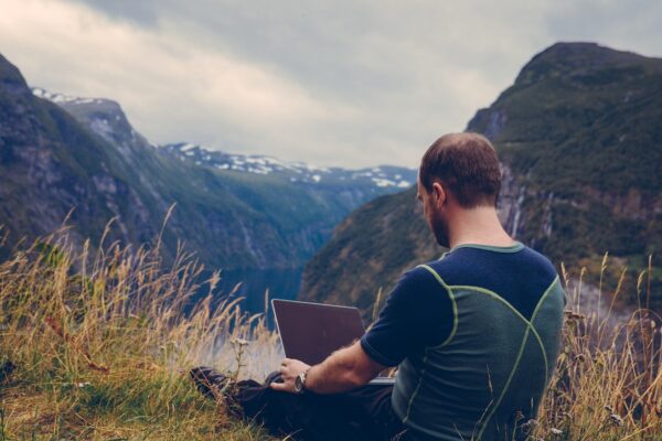 AI Side Hustles: Automate Your Way To Extra Income