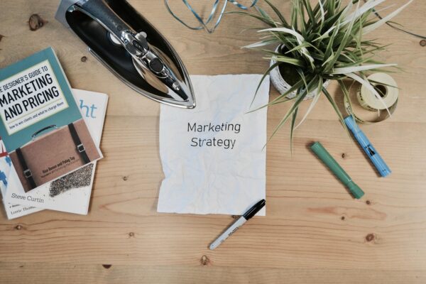 The Conversational Edge: AI Chatbots And Marketing ROI
