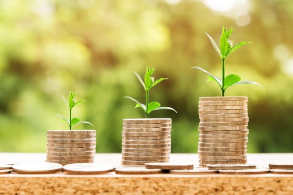 Unlock Hidden Income: Unexpected Side Hustles For Creatives