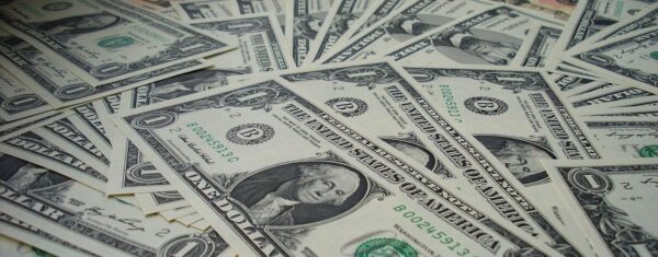 Beyond Learning: Monetizing Expertise Through Online Courses