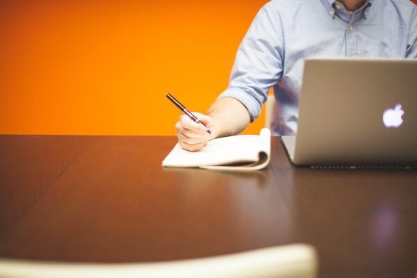 AIs Email Alchemy: Turning Data Into Gold Gigs
