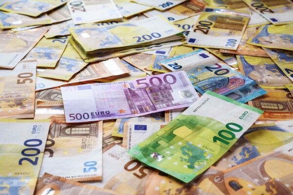 AI Expense Tracking: Beyond Automation, Towards Prediction
