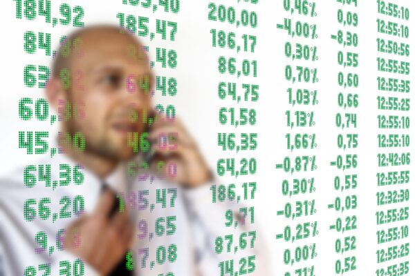 AI Automation: Monetizing Niche Knowledge Streams