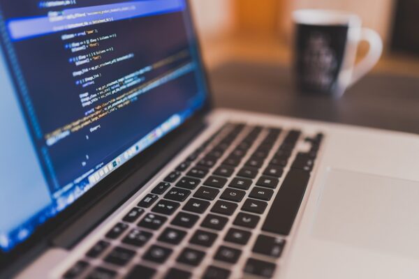 AI Powers Personalized Mobile: The App Revolution