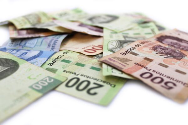 Trash To Treasure: Mastering Niche Online Reselling